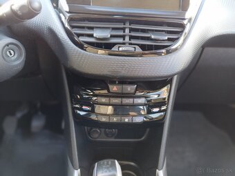 Peugeot 2008 PURETECH STYLE r..v.2017 - 18