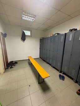 Na predaj 2 prepojené haly 1200 m2 v Dolnom Ohaji - 18