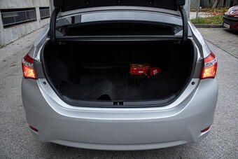 Toyota Corolla 1.6 VVT-i, 97 kW, rok 4/2018 - 18