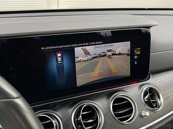 Mercedes-Benz E trieda Sedan 220 d 4MATIC A/T, SK, Odpočet - 18