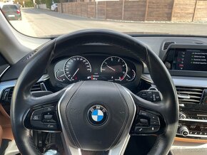 BMW 520d xDrive A/T Luxury - 18