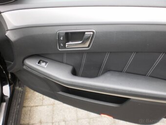 Mercedes-Benz E350D 4x4 190kW A7 r.2015 - 18
