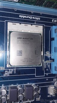 Predám základnú dosku  Gigabyte GA-F2A55-DS3 - 18