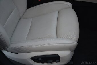 BMW rad 7 3.00 xDrive SR voz, B&O hudba, TOP výbava - 18