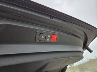 Peugeot 5008 1.2 PureTech 130 S&S Allure - 18