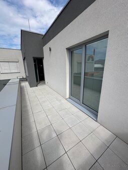 Krátkodobý alebo dlhodobý prenájom 2x spálňa , 135m2 - 18