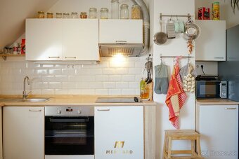 3-izbový podkrovný byt s parkovaním v pokojnej časti Rajky - 18