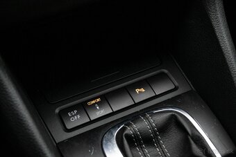 Volkswagen Golf 2.0 TFSI 270k R 4-Motion DSG - 18