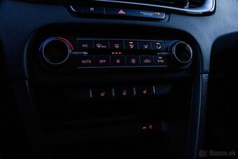 Kia XCeed 1.5 T-GDi Gold - 18