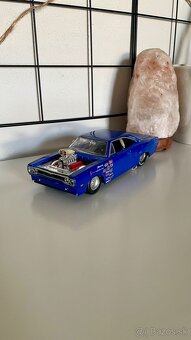 Modely 1:24 - 18