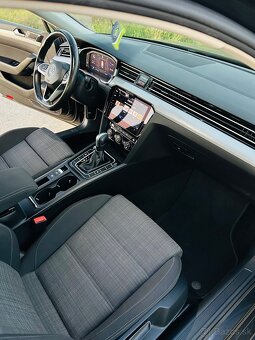 Volkswagen Passat 2.0 TDI DSG /VIRTUAL - 18