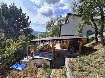 Znížená cena–Na predaj štýlová chata nad obcou Jablonov n/T - 18