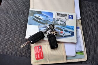Peugeot 407 2.0 HDi Premium FAP - 18