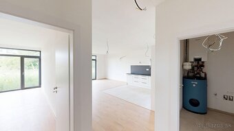 Moderné a pokojné bývanie neďaleko centra Galanty - 4 izbová - 18