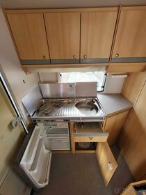 Predam karavan Knaus - 18