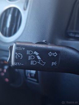 Volkswagen Tiguan 2.0CR TDI 4-Motion AT6 103KW SR 2majiteľ P - 18
