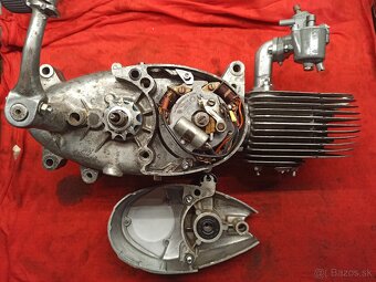 Jawa 50 pionier 20 , 21  , 23 mustang - 18