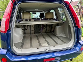 Predám Nissan X-Trail 2.2 dCi Columbia Comfort 4x4 - 18