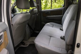 Toyota Hilux DC 2.5 I D-4D Terra - 18