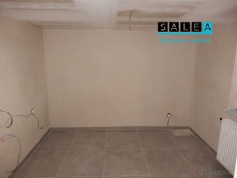 Pekný rodinný dom, 300 m2, kompletná rekonštrukcia, Hronské  - 18
