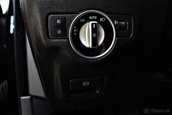 Infiniti QX 30 2.2D 4x4 7 AT Premium AWD, 360° kamera, Merce - 18