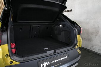 Volkswagen ID.4 Pro Performance 150kW IQ Panorama Tažné ACC - 18