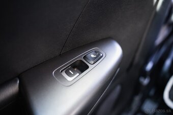 Kia Sportage 1.7 CRDi DCT Platinum - 18