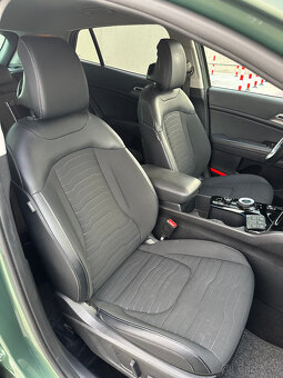 KIA Sportage Platinum 1.6 T-GDi HEV - 18