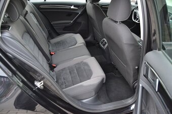 VW GOLF VII 2.0 TDI HIGHLINE, TEMPOMAT,NAVI, ALU R18,BIXENÓN - 18