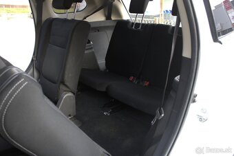 Mitsubishi Outlander 2.2 DI-D Intense+, 150k, 7 miestny - 18