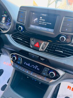 Hyundai i30 1.6Crdi Facelift - 18