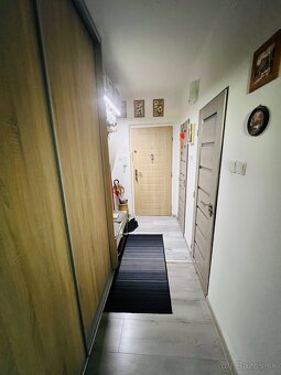Predaj:3 izbový zrekonštruovaný byt aj so zariadením Brezno - 18
