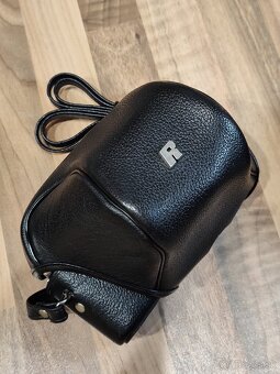 Kinofilm Revueflex AC-2 + objektivy 50/1.4 + 135/2.8 - 18