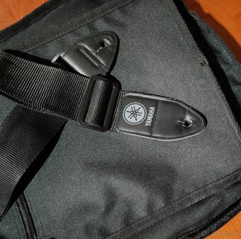 Yamaha EG 112 GPII HII Black Elektrická gitara - 18