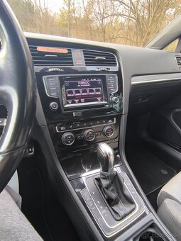 VW Golf R line - 18