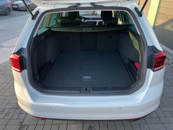 VW Passat B8 kombi 2,0 TDi 110 kW DSG - 18