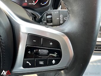 BMW Rad 3 Touring 318d, 91 585km, LED svetlomety - 18