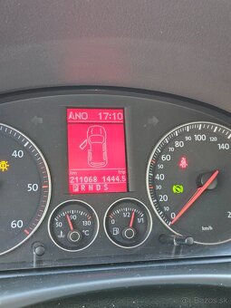 Volkswagen touran 2 0tdi DSG6 - 18