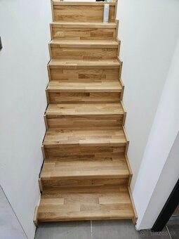 Drevene stupnice - DUB priebezka 1000x300x40mm - 40€ - 18