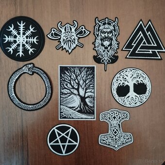 Metal,Rock,CD,DVD,EP,násivky,retiazky,odznaky,plagáty,trická - 18