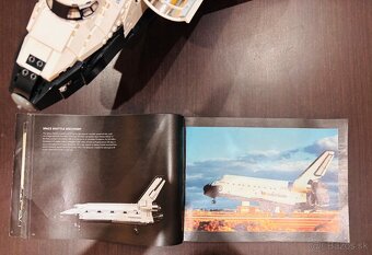 Lego NASA raketoplán Discovery - 18