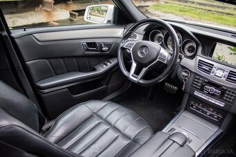 Mercedes-Benz E300 Bluetec Hybrid - 18