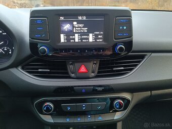 Hyundai I30 kombi rok 2018,najeto: 112.252 km, Nové v CZ - 18