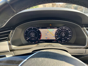 VW Passat Variant Tdi.Virtual.Pano,360,full LED - 18