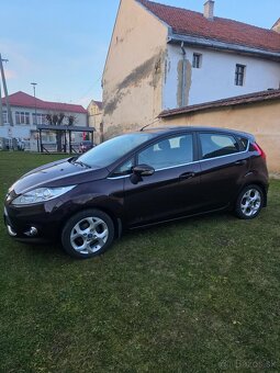 FORD FIESTA 1.25 60KW RV 11/2011 naj 103tkm TOP STAV - 18