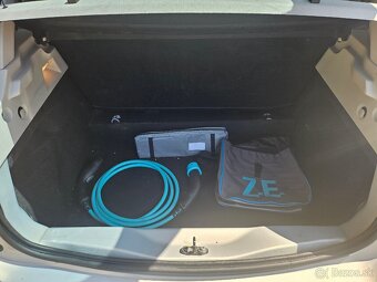 Renault ZOE Z.E 88Ps Elektroauto -90158KM- R,V 2014 - 18