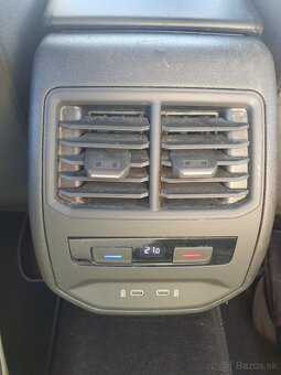 Predám Seat Leon combi style 2.0 Tdi DSG Virtual cockpit - 18