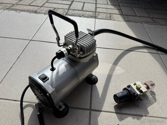 Predám novú drevenú skrinu na dlhé 5. ks zbraní a iné.... - 18