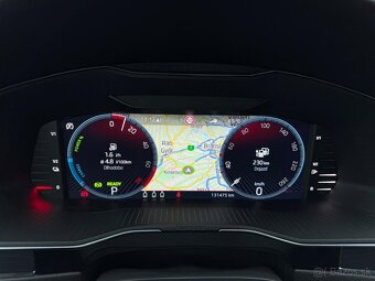 ŠKODA SUPERB COMBI IV,DSG,MATRIX,PANO,KAMERA,ZIMNE PNEU - 18