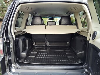 MITSUBISHI PAJERO WAGON 3.2DI-D DIAMOND EDITION. - 18
